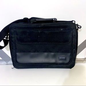 Targus Laptop Bag Black CNO1 for 15" Laptop wStrap